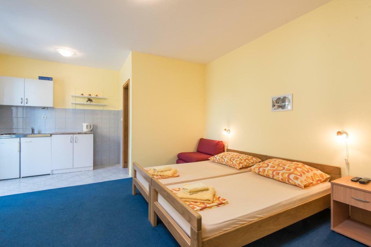 Apartmani Villa Lidija Orebić Eksteriør bilde