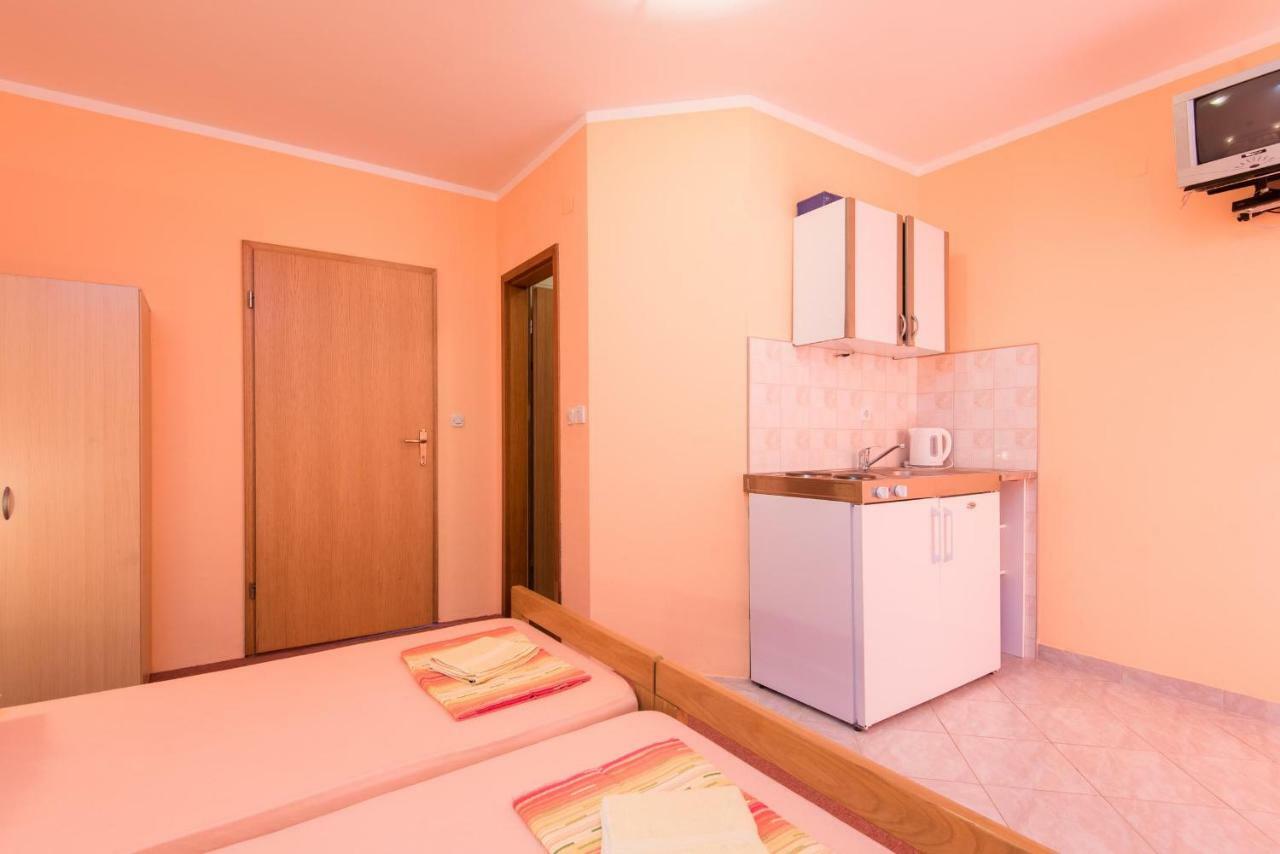 Apartmani Villa Lidija Orebić Eksteriør bilde