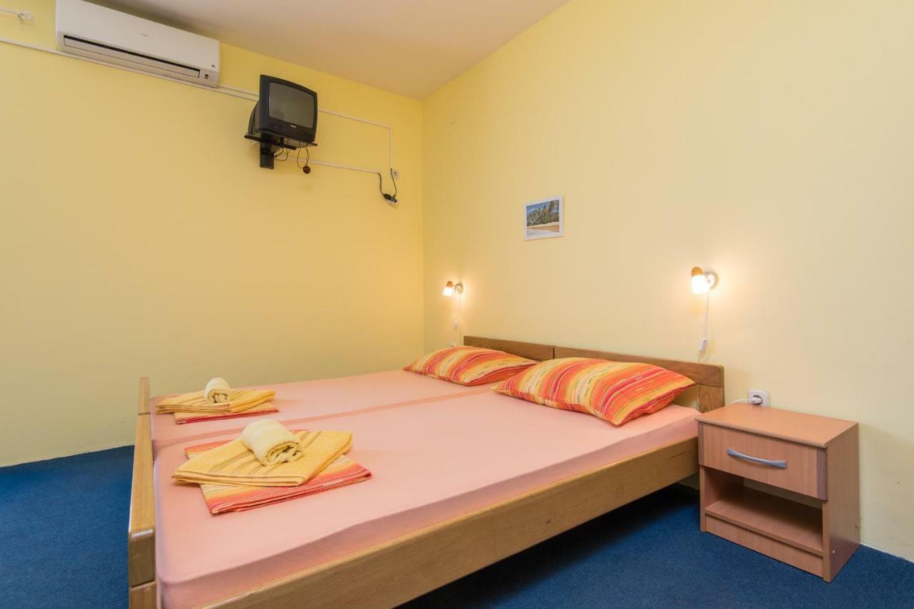 Apartmani Villa Lidija Orebić Eksteriør bilde